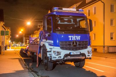 Leinfelden-Echterdingen: Scheune drohte vermutlich durch Sturm der letzten Tage komplett einzustuerzen - THW sicherte Gebaeude